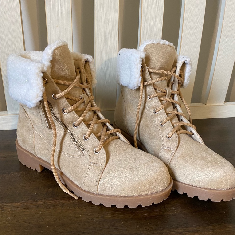 Cozy Sherpa boots!